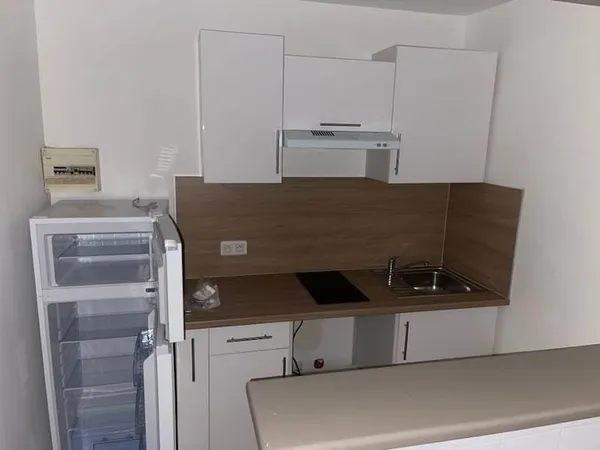 Studio 1 pièce 25 m²