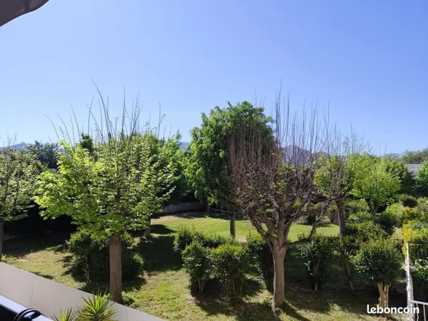 VENTE T4 avec terrasse et loggia