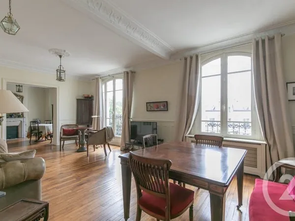 Appartement 5 pièces 106 m²