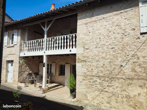 Maison 120m2 et sa dépendance de 90m2