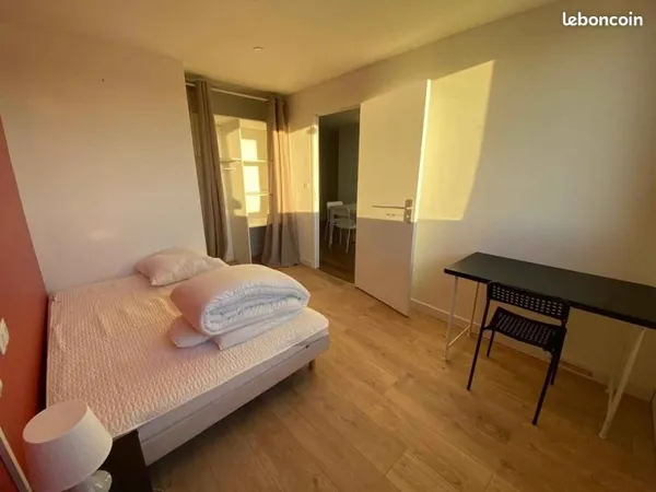 Chambre privée à louer 500 /mois