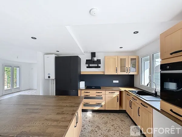 Maison 5 pièces 137 m²