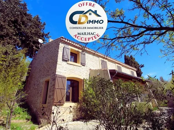 MAISON DE VILLAGE - PIERRES APPARENTES