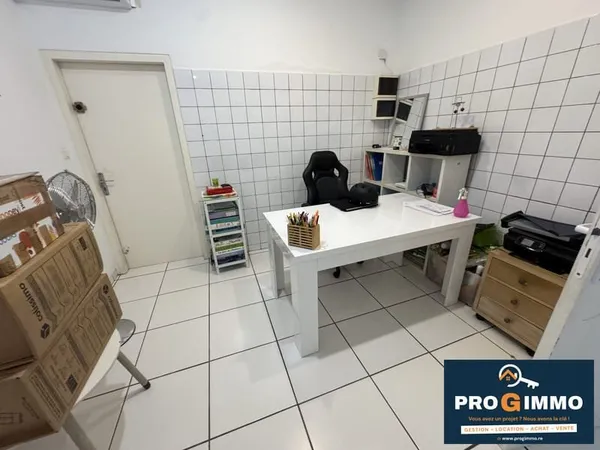 Local professionnel - Saint-Pierre
