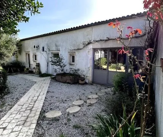 Maison 2 pièces 50 m²