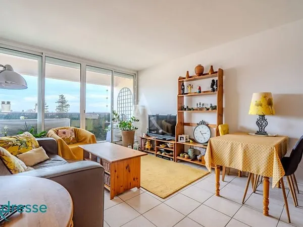 Appartement 4 pièces 74 m²