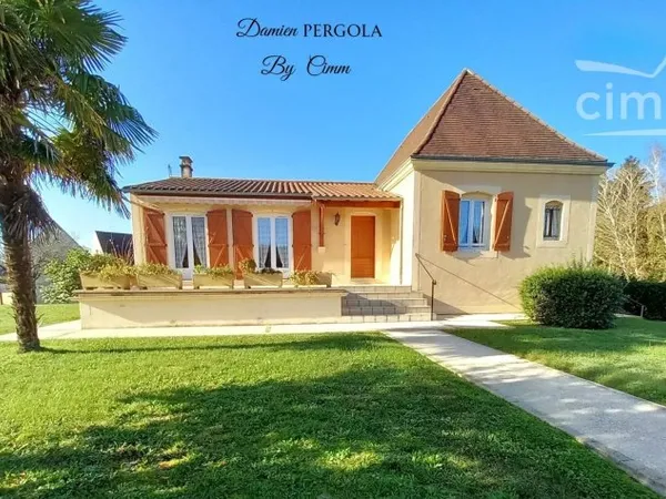 A Montignac-Lascaux, maison familiale en parfait état – Proche centre-ville