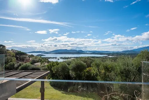 Maison 12 pièces 480 m²