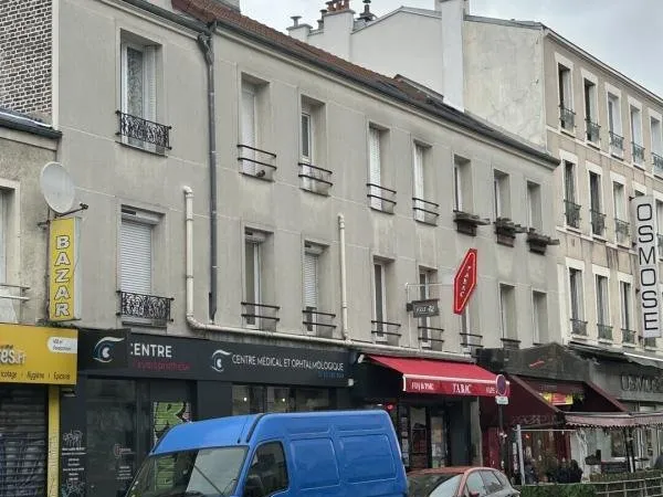 3 pièces - 2 chambres - 71 m² + grenier 18 m² à aménager - 2/2 étage