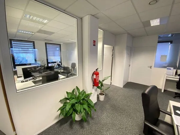Bureaux 171 m²