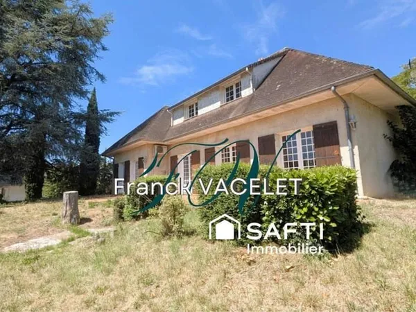 Maison 8 pièces 125 m²