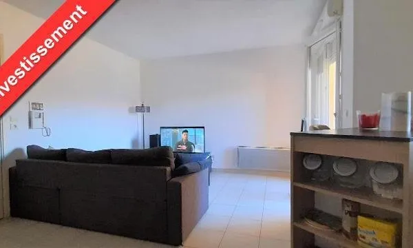 Studio 1 pièce 28 m²