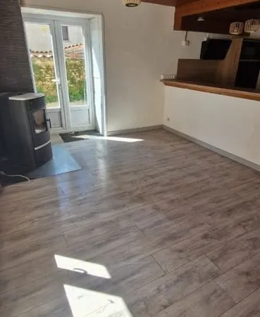 Maison Location Ambert 3p 60m² 650€
