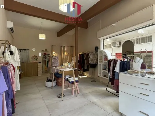 Prêt-à-porter 47 m² Saint-Paul