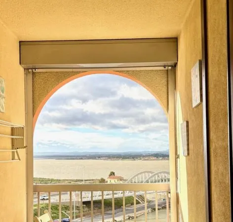 CARNON-PLAGE STUDIO CABINE VUE EXEPTIONNELLE !!