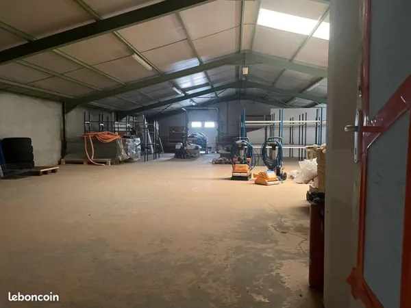 Location entrepot