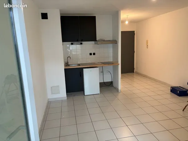 A louer Appartement Secteur Kennedy