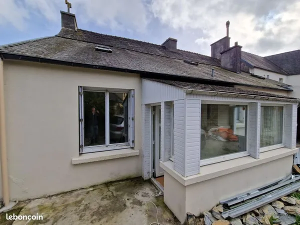Appartement T2 RDC avec véranda à Ploudiry 10 min Landivisiau - Landerneau