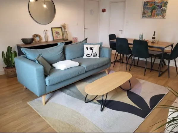 Loue chambre appartement - 65m²