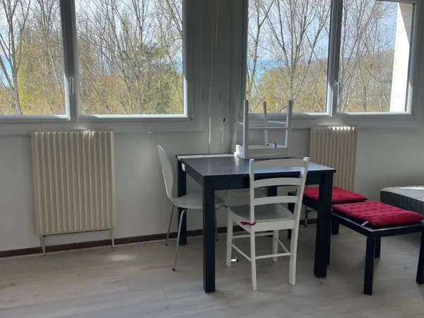Studio 1 pièce 26 m²