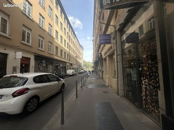 Local commercial 50 m²