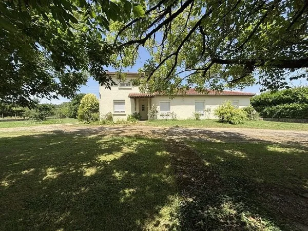 Maison 6 pièces 148 m²