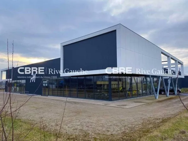 Local d'activité 3508 m²
