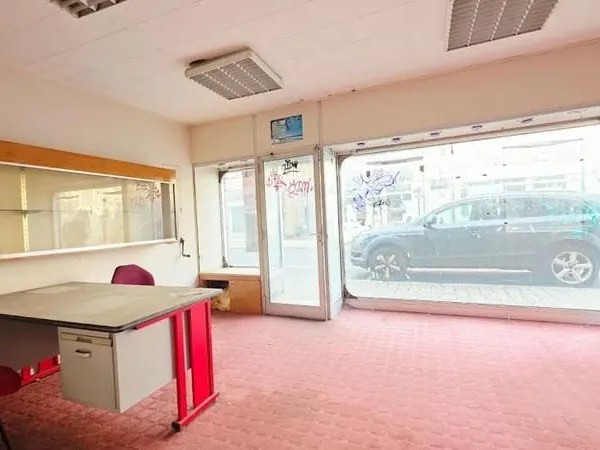Commerce 2 pièces 27 m²