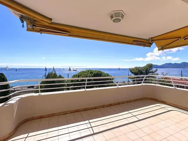 EXCLUSIVITE CANNES 3/4 PIÈCES TERRASSE VUE MER
