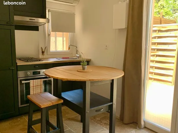 Maisonnette P2 - En copropriété - 25m2 avec petit extérieur / quartier calme