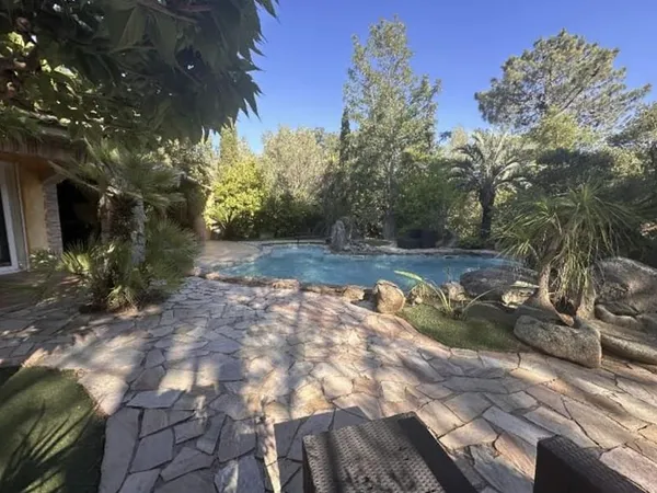 Villa 5 pièces 114 m²