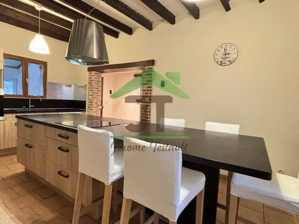Maison 3 pièces 98 m²