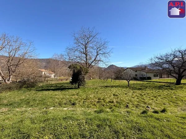 Terrain à bâtir Vente Ferrières-sur-Ariège  700m² 49000€