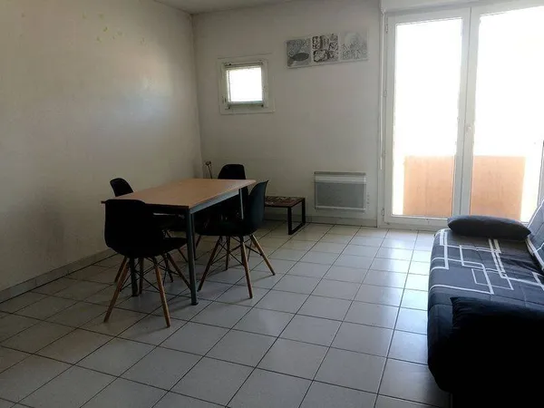 Studio 1 pièce 25 m²