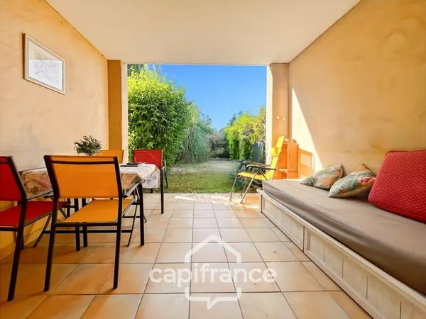 appartement REZ de JARDIN,résidence du lac, 31 m2, chambre ouverte, grande salle de douche, rangemen