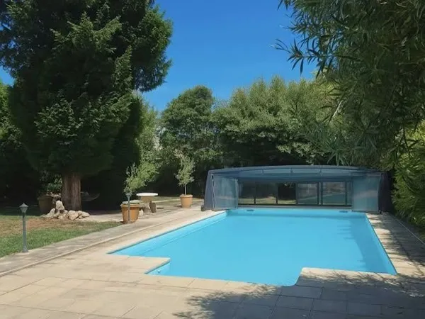 Maison 13 pièces 442 m²