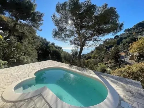 Villa à vendre - Quartier Serret, Roquebrune-Cap-Martin