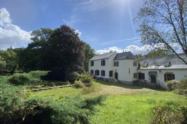 Moulin 10 pièces 400 m²