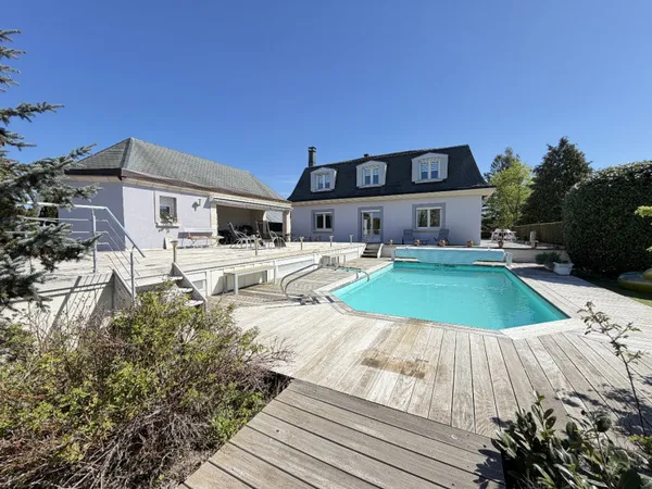 Maison 6 pièces 162 m²