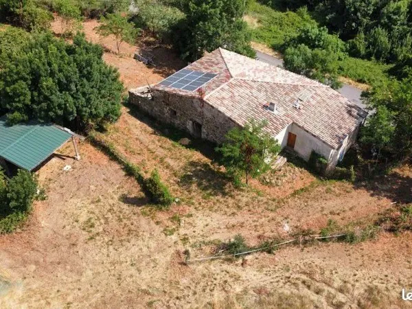 Grande ferme à rénover