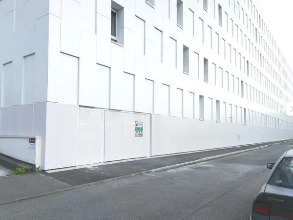 Parking 10 m²