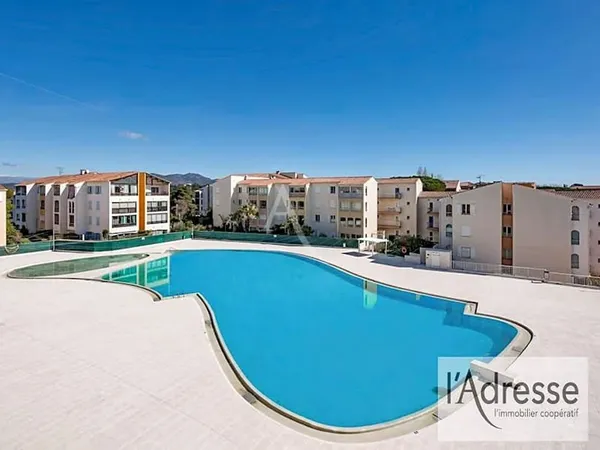 Appartement 2 pièces 27 m²