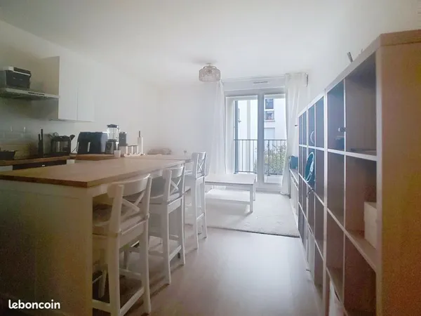 66m² F3 lumineux avec balcon