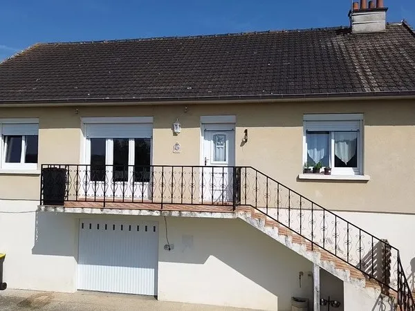 Maison 3 chambres grand jardin et garage