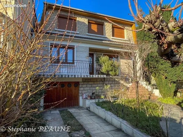 Maison 7 pièces 140 m²