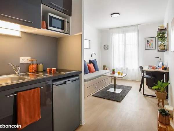 Studio 17,81 m² Meublé Loué au pied de la Gare de Pontoise