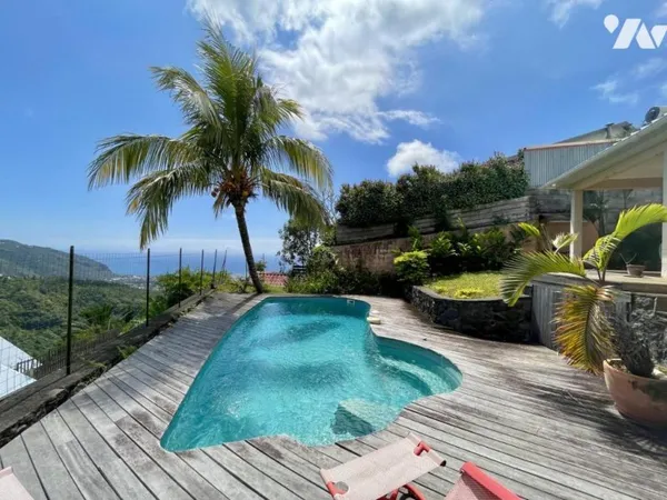 Maison 5 pièces 140 m²