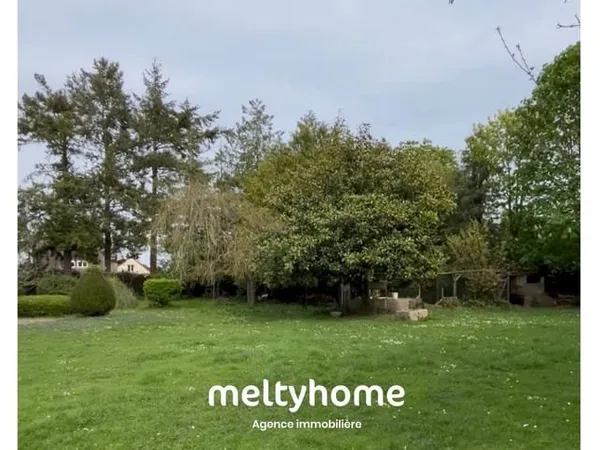 Vente d'une parcelle constructible à fort potentiel pour dével
