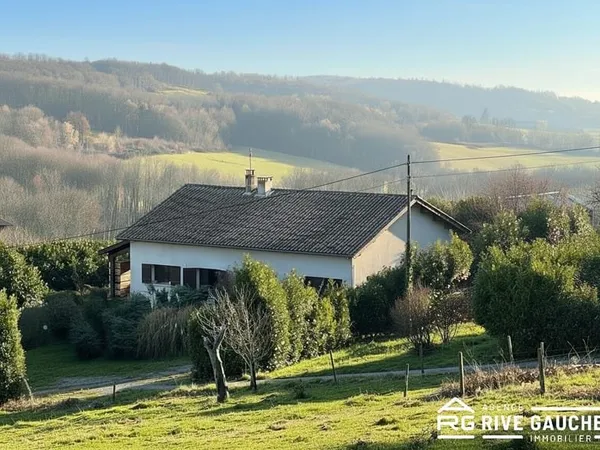 Maison de plain-pied 94 m2 Terrain de 2 000 m2 Saint Lau