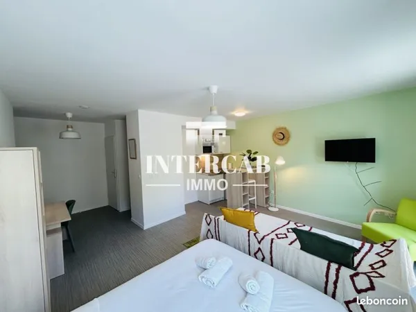 Studio 1 pièce 35 m²